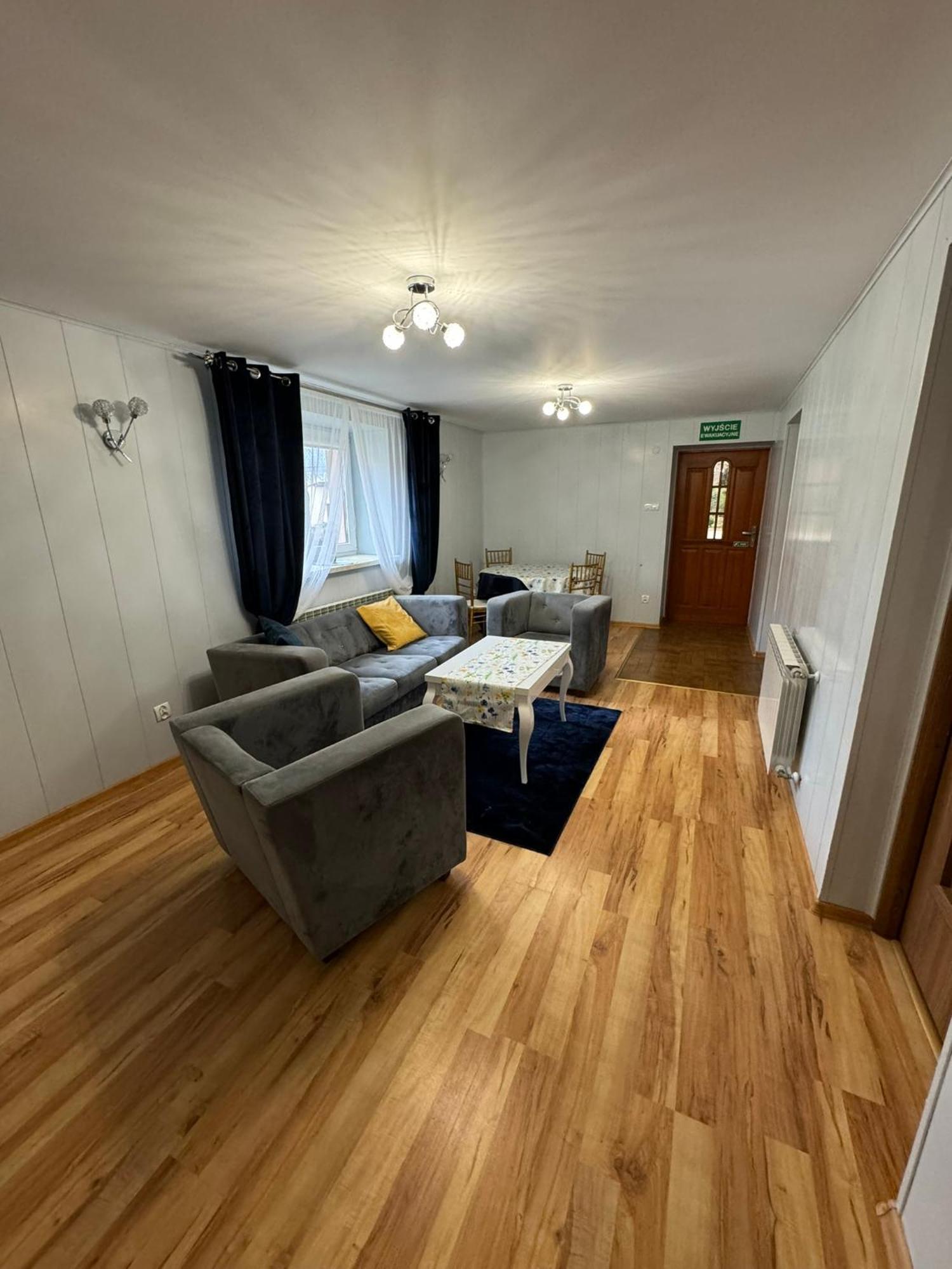 Domek Pod Miastem Apartment Przemysl Bagian luar foto
