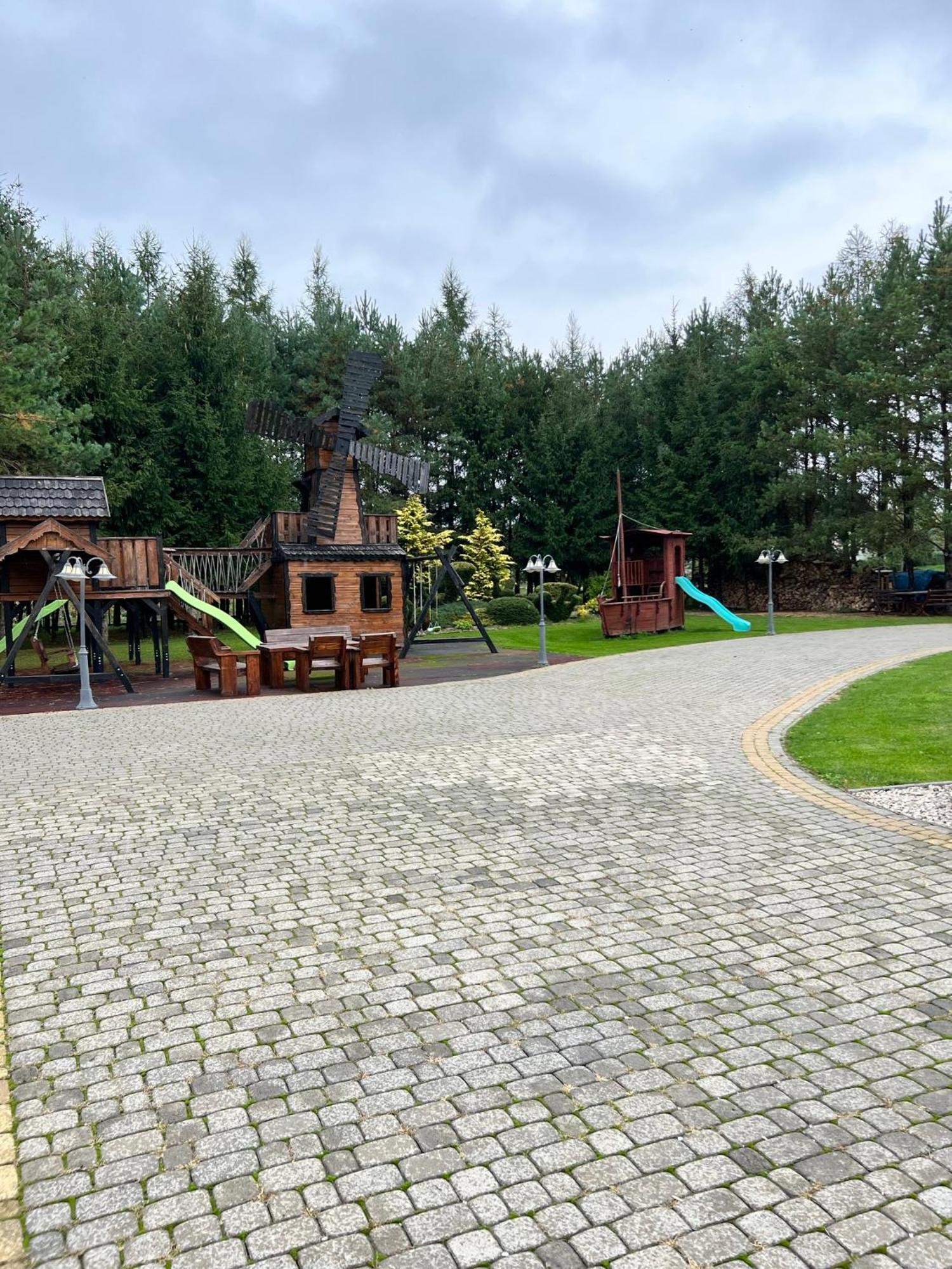 Domek Pod Miastem Apartment Przemysl Bagian luar foto
